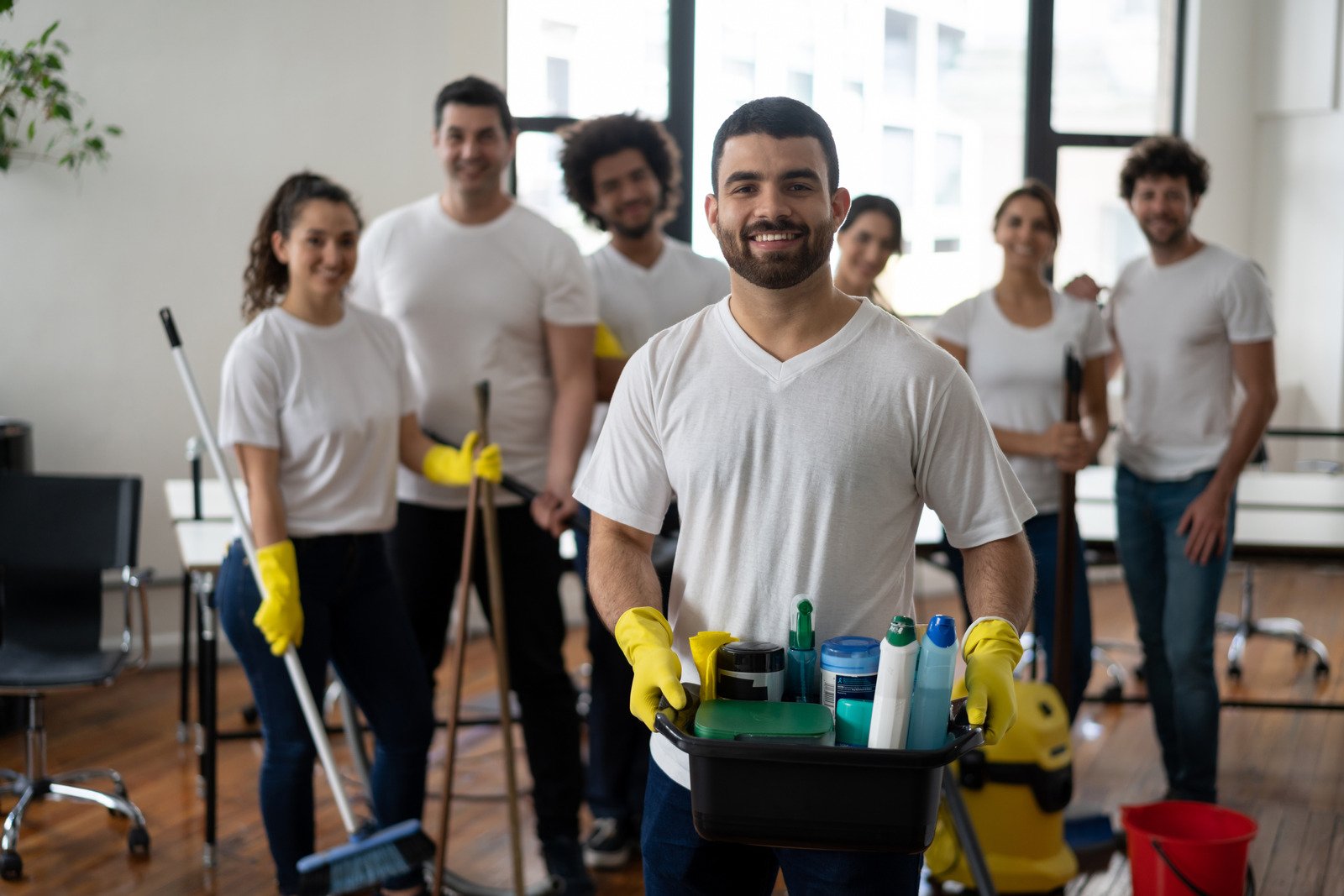 Top 5 Benefits of Hiring Professional Cleaning Services